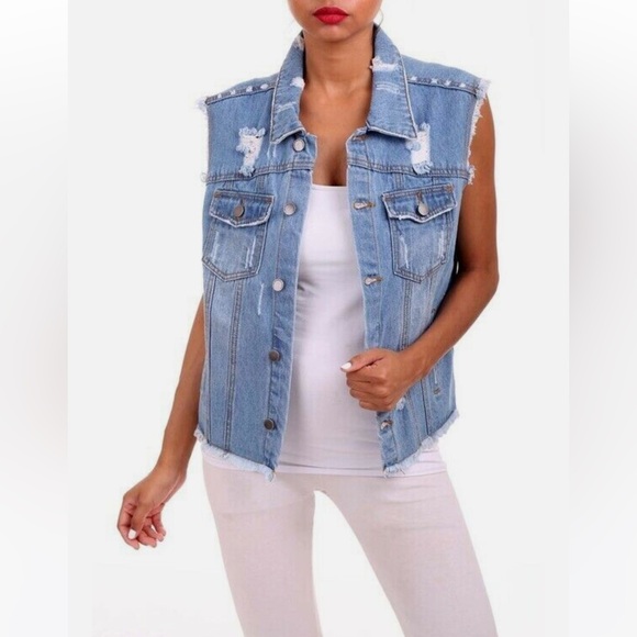 GY Distressed Denim Vest - Picture 7 of 15